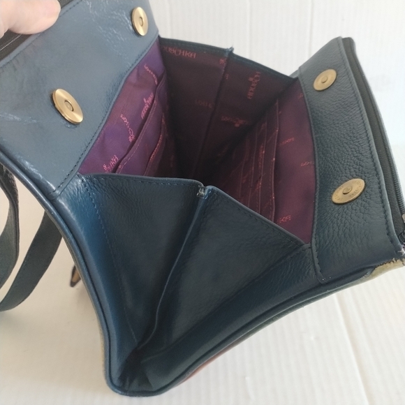 Anuschka Hand Painted Songbird Leather Crossbody Bag - Picture 7 of 14